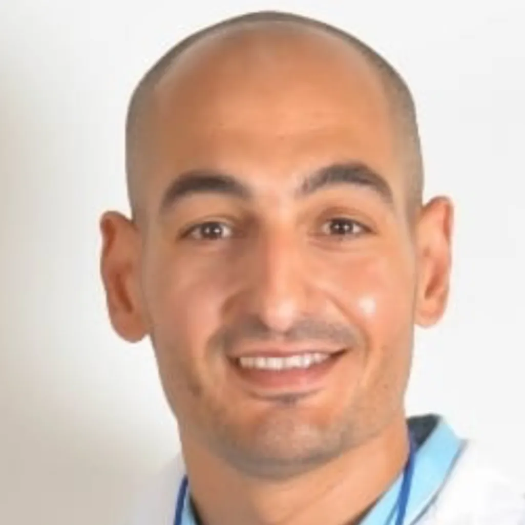 ‏ אחים לחשק   .