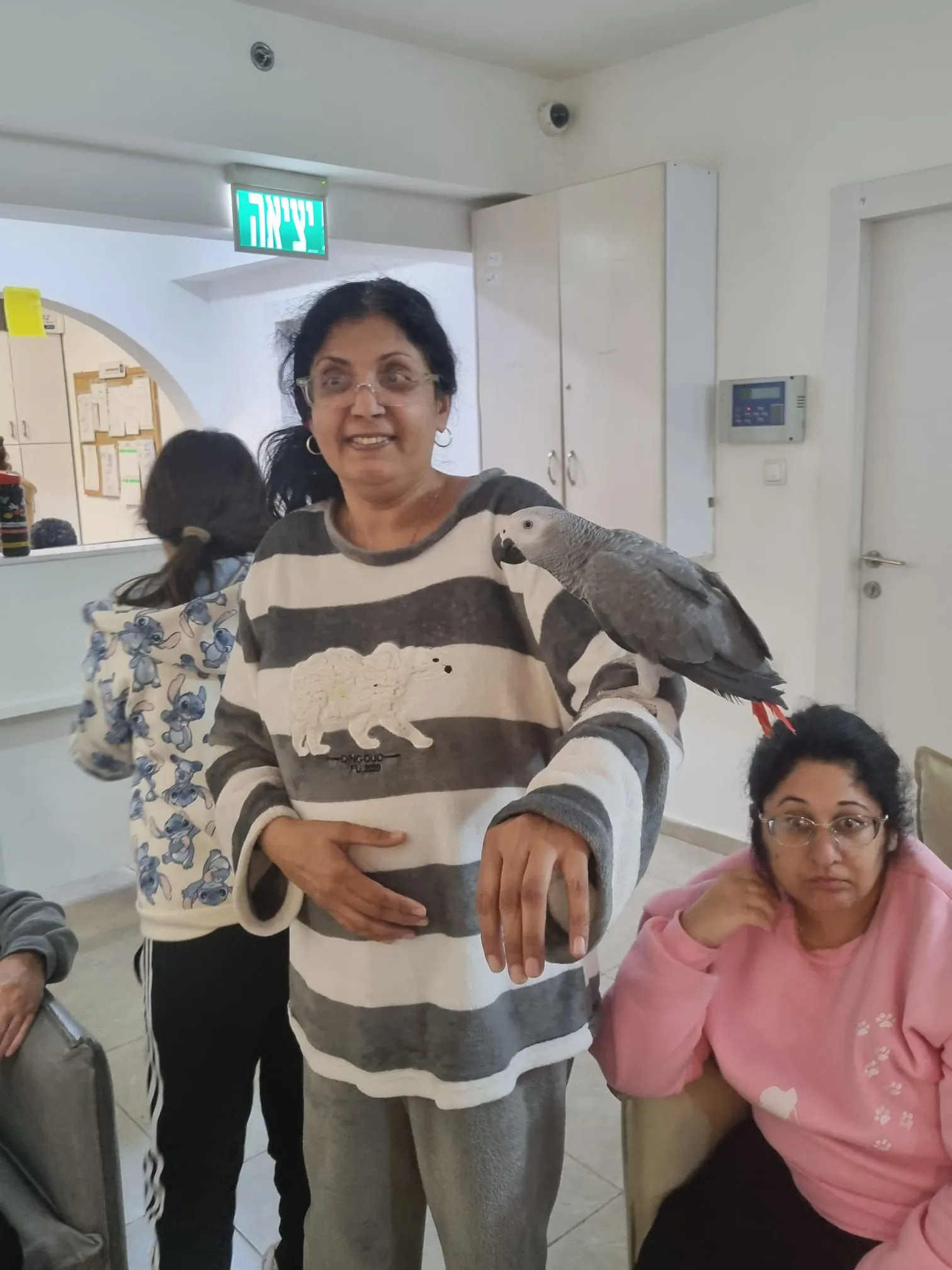 נורית צריקר