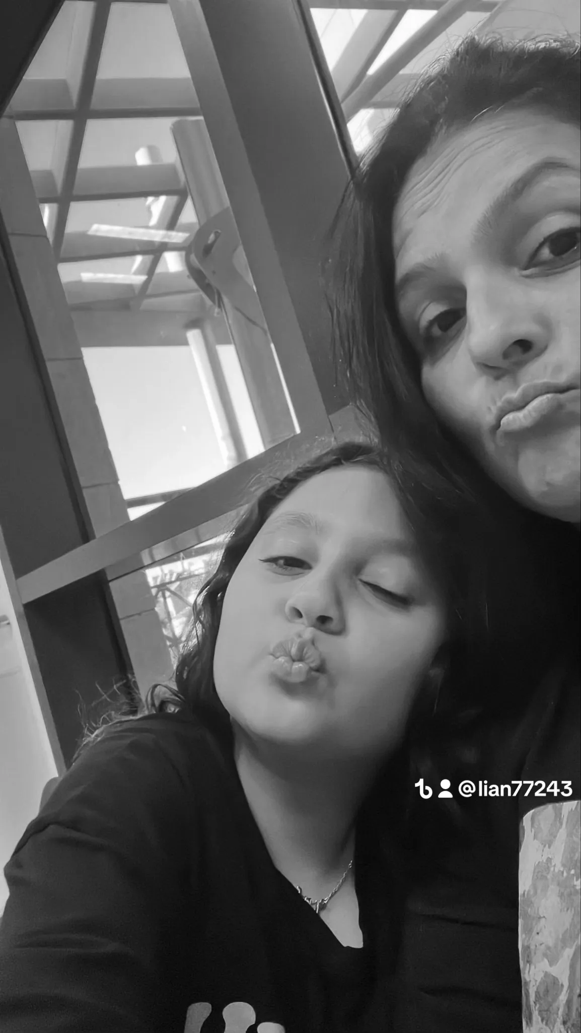 Lian Shem Tov🎀🪬